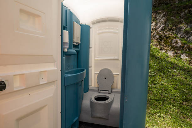 Best Porta potty delivery and setup  in West Sacramento, CA